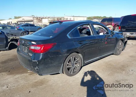 2017 Subaru Legacy 2.5I Sport из США, поврежденный, VIN 4S3BNAR6XH3006163